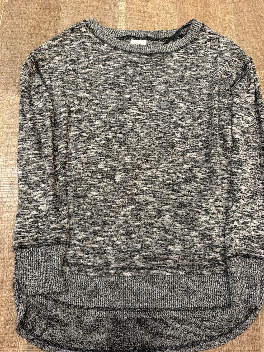 KNOX ROSE - Black & Gray Marled Long Sleeve Raw Hem Sweater
